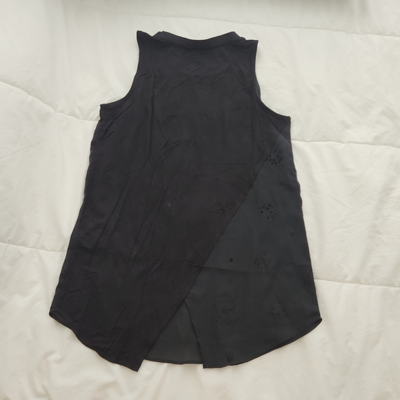 RW&CO Black Sleeveless Blouse Size M - Picture 7 of 9